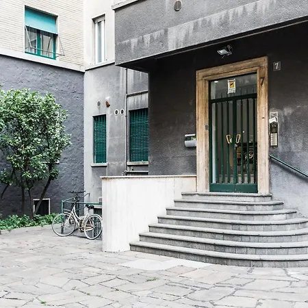 Cozy And Warm 1 Bedroom - Via Sapeto Apartment *