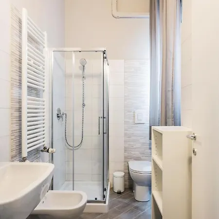 Cozy And Warm 1 Bedroom - Via Sapeto * Milan